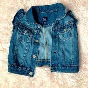 Baby Gap Ruffled cap sleeve Jean Jacket